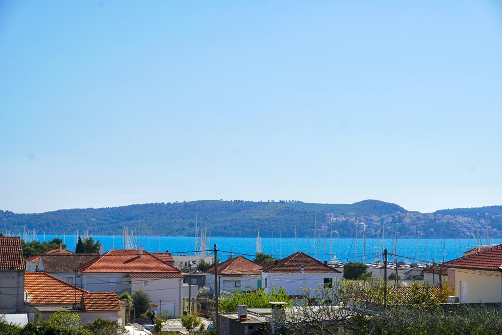 House Mariposa Hotell Trogir Eksteriør bilde