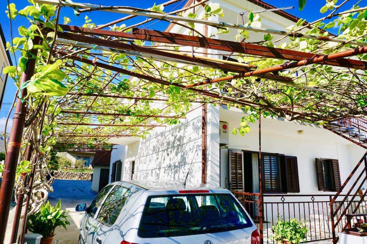 House Mariposa Hotell Trogir Eksteriør bilde