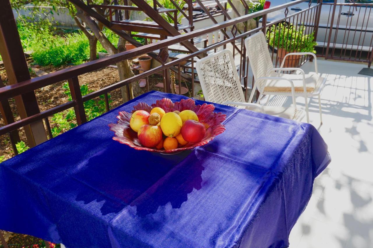 House Mariposa Hotell Trogir Eksteriør bilde